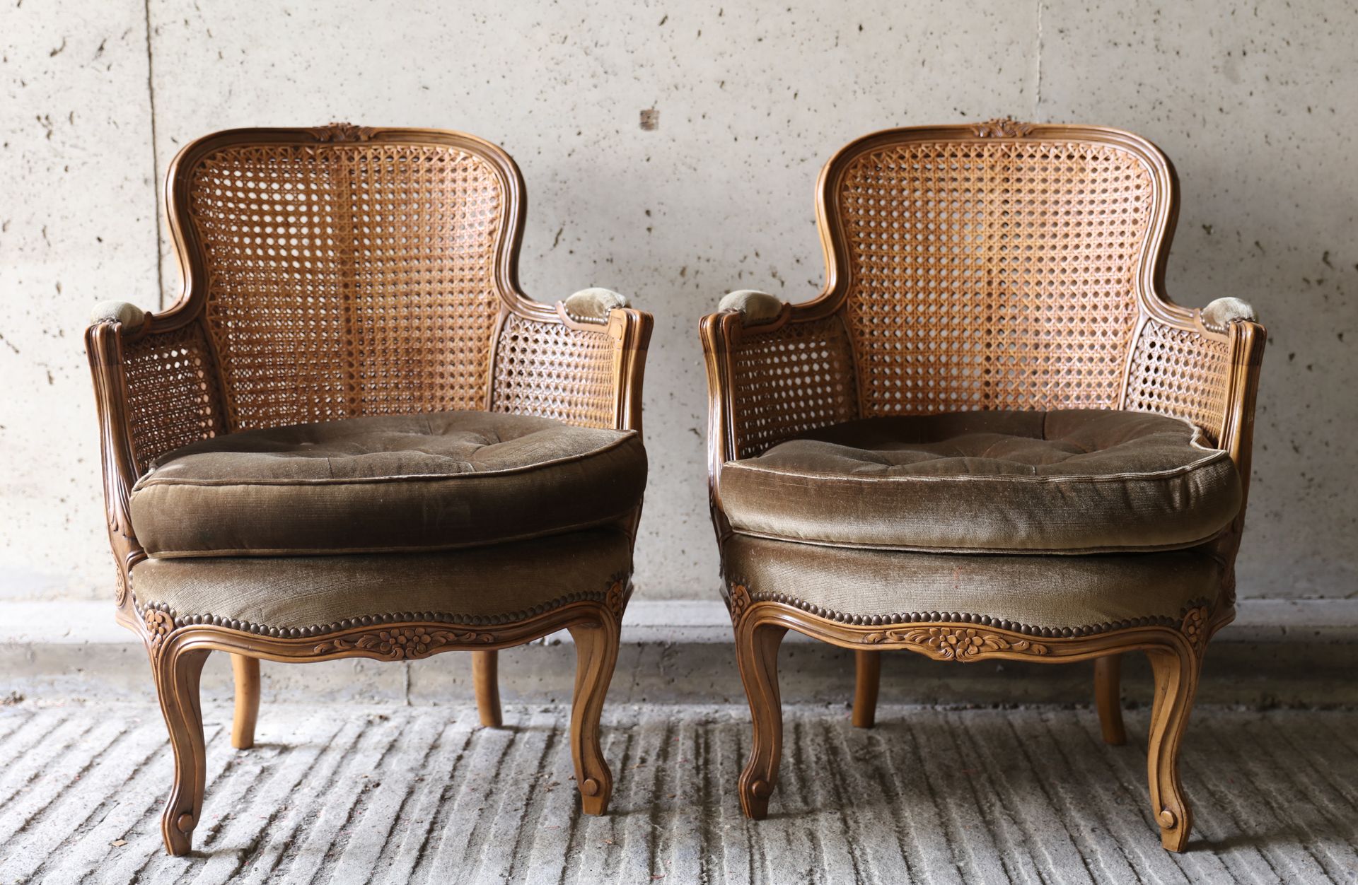 VARIA 1887-1972 Pair of armchairs in the Louis XV style with caned backs and arm&hellip;