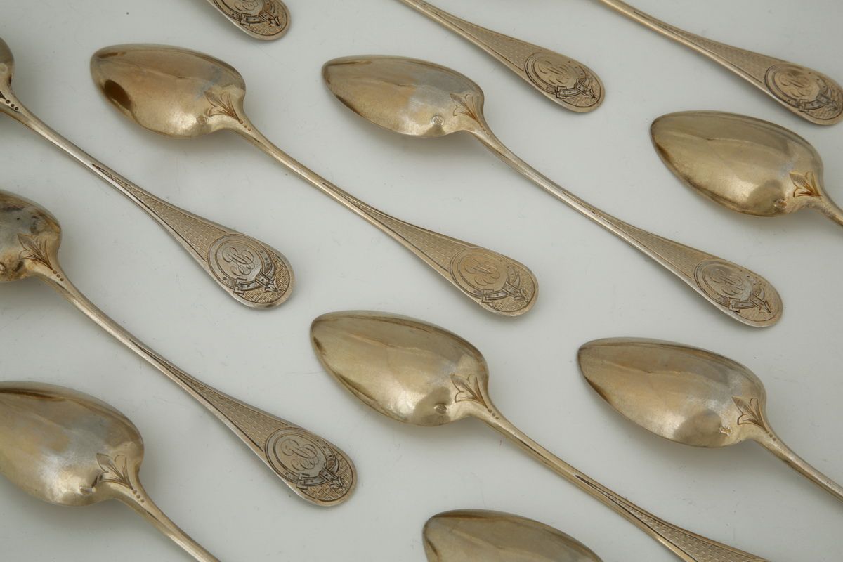 Null SET OF 12 COFFEE SPoons in Minerva 950 Millièmes silver - French work Circa&hellip;