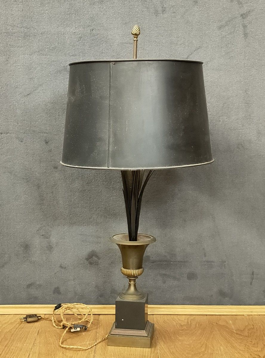 Null LAMPE Circa 1960 im Stil des Hauses CHARLES in Form einer mit Palmen besetz&hellip;