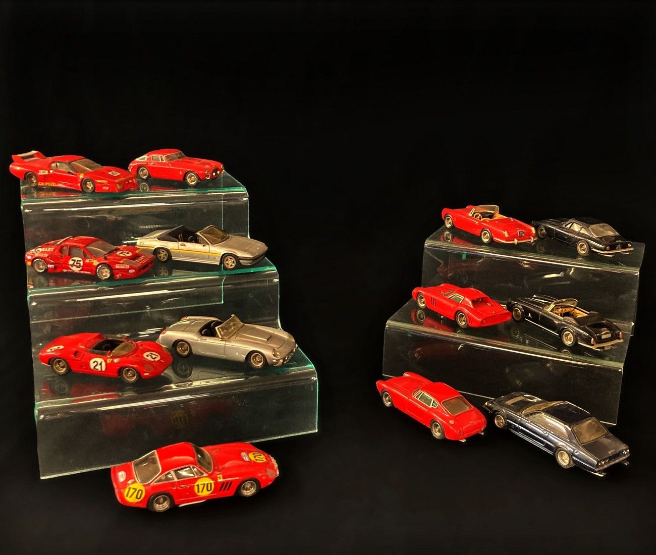 AMR 13 REDUCED FERRARI SPORT CARS in protective packagin… | Drouot.com