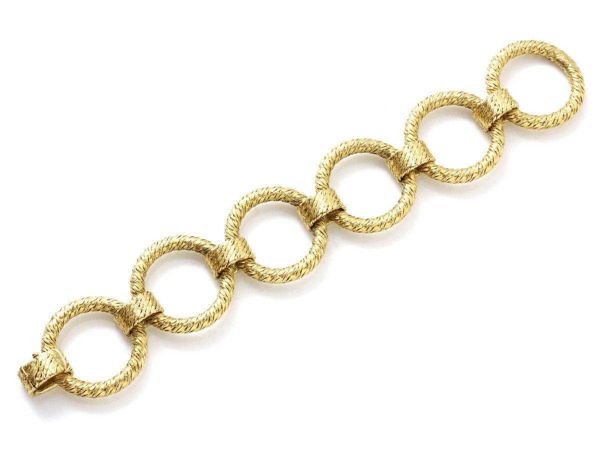 Null CARTIER
Precioso brazalete de oro de 750 milésimas, compuesto por 6 grandes&hellip;