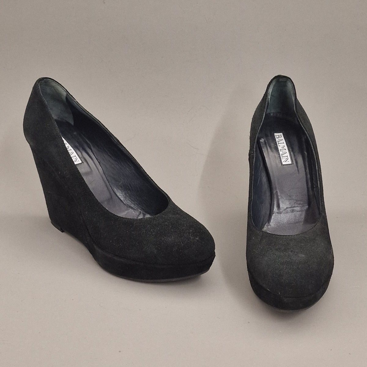 Null BALMAIN - 一双黑色麂皮楔跟女鞋
T.38 
(穿)