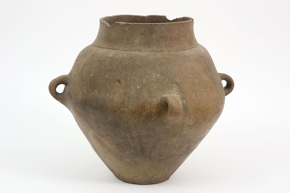 Null EUROPA - BRONSTIJD - 1500 tot 1000 BC zeldzame urne met vier ringvormige or&hellip;