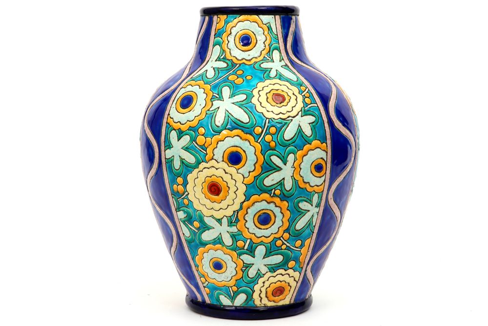 Null Vase Art Déco en faïence, marqué Boch, avec décor n° D2810 - à dater de 194&hellip;