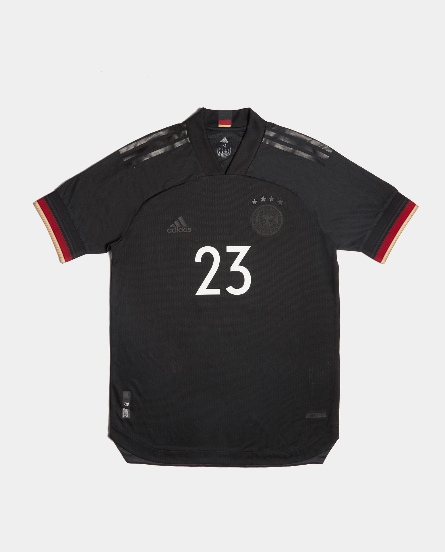 Null 
 Camiseta de fútbol HAVERTZ enviada por la UEFA