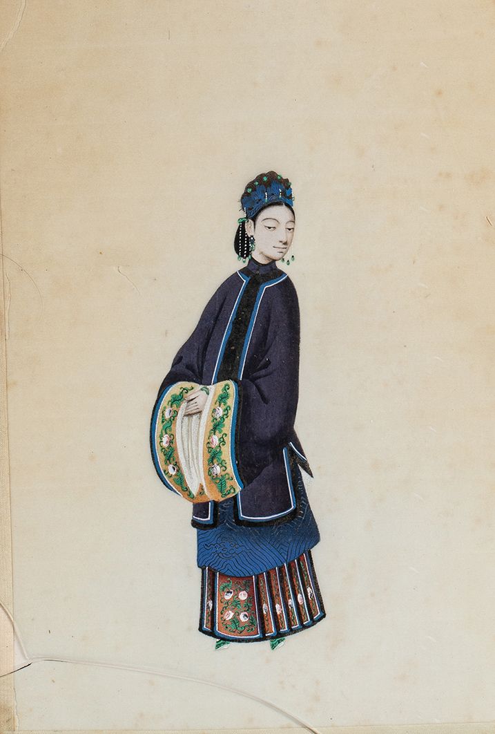 Null 
两幅装裱在稻草上的年轻女性画作。中国20世纪初

H.25厘米，长12厘米