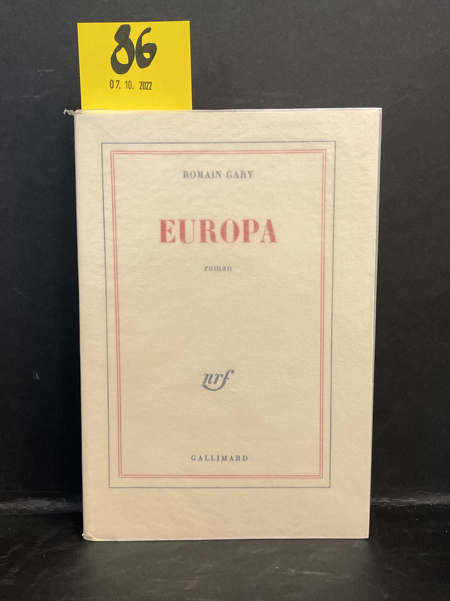 GARY (Romain). Europa. P., NRF, 1972, 8°, br., non coupé. Edition originale tiré&hellip;