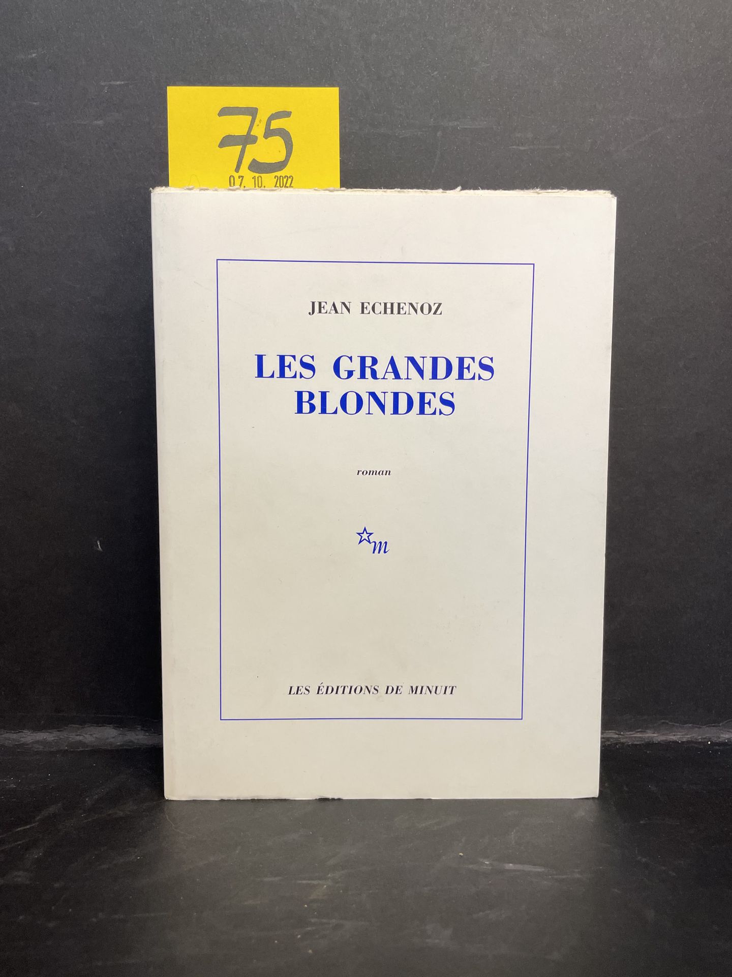 ECHENOZ (Jean). Les Grandes Blondes. P., Les Editions de Minuit, 1995, small 8°,&hellip;