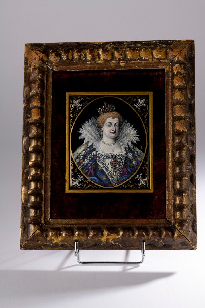 Null Marie de Médicis in bust. Rectangular polychrome enamel plate with gold hig&hellip;