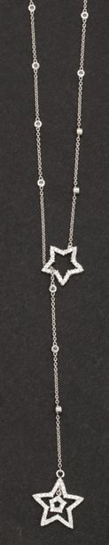 null Collier négligé «?Étoile?» en or gris, les motifs pavés de diamants taillés...