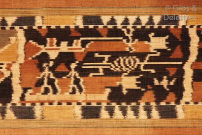 null Un exceptionnel tissage ikaté en raphia, Madagascar

An exceptional ikat weaving...