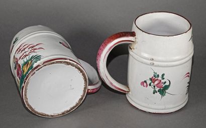 null Five mugs and a earthenware jug with polychrome decoration of Chinese and flowers....