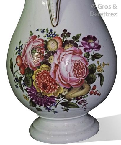 null PARIS Water pot with polychrome decoration of flowered bouquets. Manufacture...