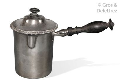 null Milk pan covered in plain silver, flat bottom, truncated cone shape, side handle...