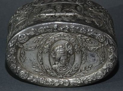 null Important oval candy box with embossed decoration of flowered branches, covered...