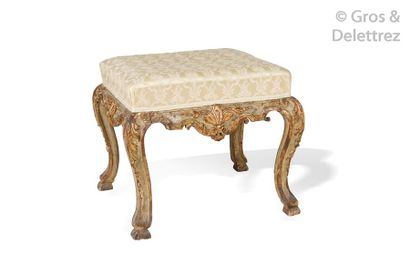 Rectangular stool in carved wooden carved...