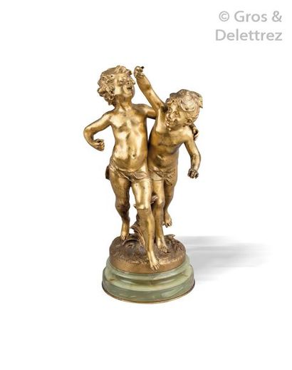 null After Louis-Auguste MOREAU (1855-1919) Two child players Bronze test with gilded...