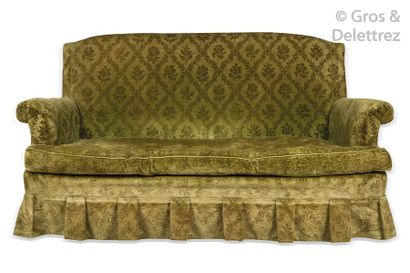null Living room furniture covered with green stamped velvet composed of a sofa and...