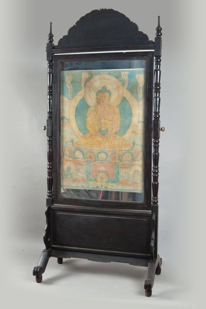 null Chine, XVIIIe siècle

Important thangka en soie kesi polychrome, représentant...