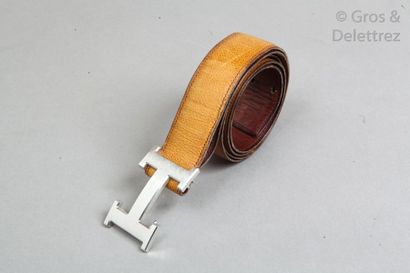 HERMÈS Paris made in France Ceinture réversible 30mm en cuir grené gold, marron,...