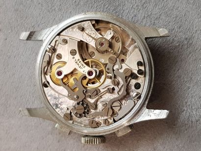 null EMEL vers 1930

Montre métal chromé fab suisse, bracelet cuir, fonction chronographe...