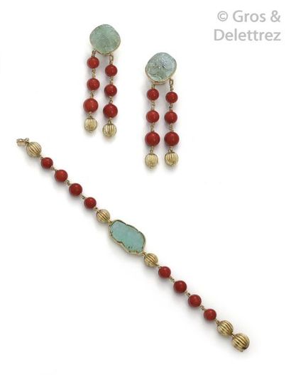 MARCHAK Paris Set consisting of a necklace, a bracelet and a pair of earrings adorned...