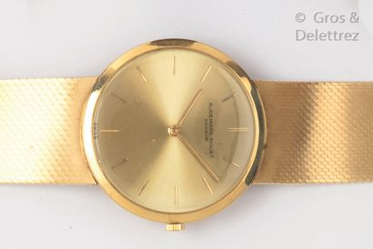 AUDEMARS PIGUET Bracelet-montre en or jaune, boîtier rond 31 mm, cadran or, mouvement...