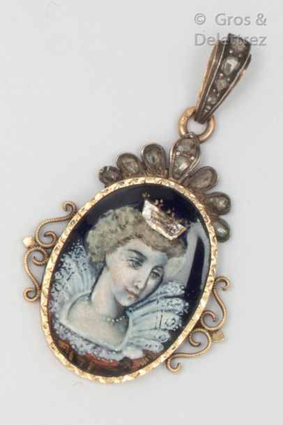 null Yellow gold and silver pendant, adorned with a copper-enamelled woman's profile...