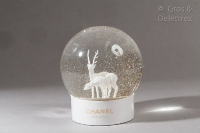 CHANEL Joaillerie *Snowball depicting a deer and a hind on a camellia ground. Original...