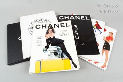 CHANEL Set of three lookbooks and two catalogues.