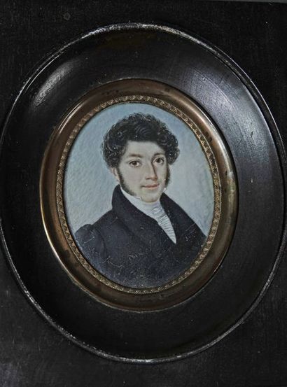 null Two miniatures ovales :

Portraits of men in black frock coats.

Restoration...