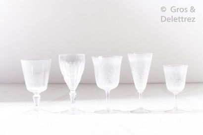BACCARAT Serving part of crystal stemmed glasses engraved with leafy arabesques,...