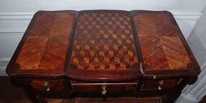 null Dressing table in violet wood veneer and rosewood inlaid with leaves in reserves,...