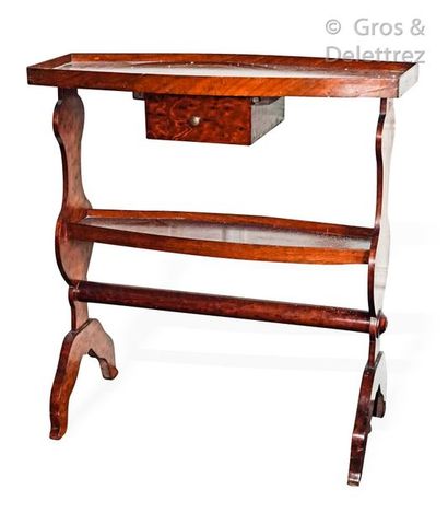 null Shuttle-shaped knitting table in speckled mahogany with two tops, opening with...