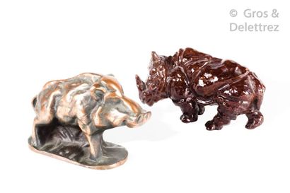 null Rhinoceros and boar in bronze.

Long : 29 and 20cm