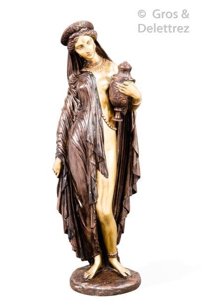 James PRADIER, d’apres Pandora

Statuette of a woman in antique style holding a vase,...