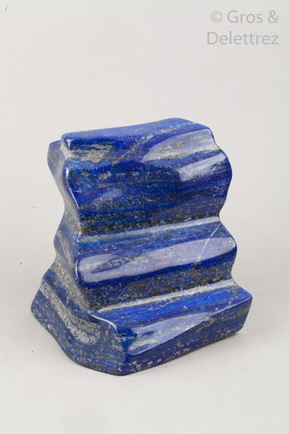 null Bloc de lapis-lazuli poli.

16 x 11 x 21 cm - Poids : 6 kg