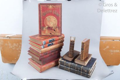 null BOOKS

18th/19th century

Set of leather-bound books including: Memoirs of the...