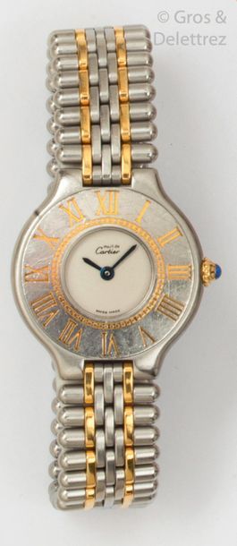 CARTIER «?Must?» - Bracelet-montre de dame, boîtier rond, cadran crème avec index...
