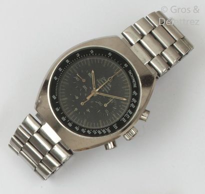 OMEGA " Speedmaster Professional Mark II " - Steel chronograph. Cushion case. Screw-down...