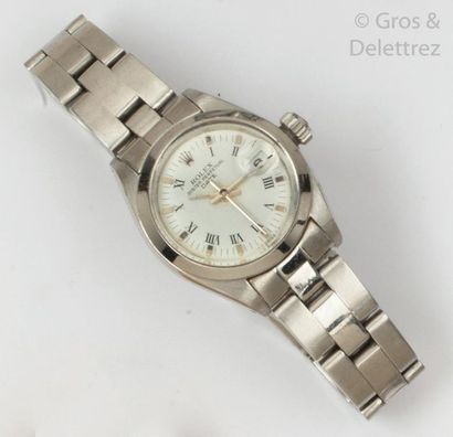 ROLEX " Oyster Perpetual Date " - Steel watchband. Round case. Screwed case back....