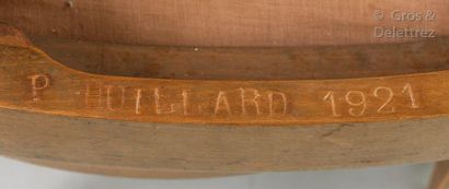 Paul HUILLARD (1875-1966) Suite de douze chaises en noyer à dossiers architecturés...