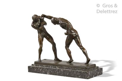 MARCEL BOURAINE (1886-1948) Boxeurs

Sculpture en bronze à patine noire

Signée «?Bouraine?»...