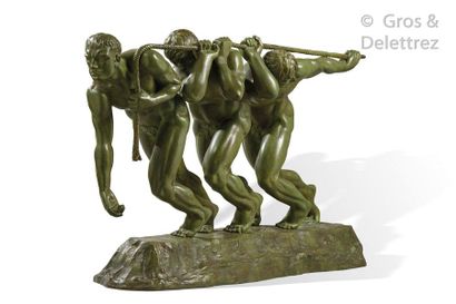 MAURICE GUIRAUD-RIVIERE (1881-1947) «?Les trois haleurs ou la Force?» 

Sculpture...