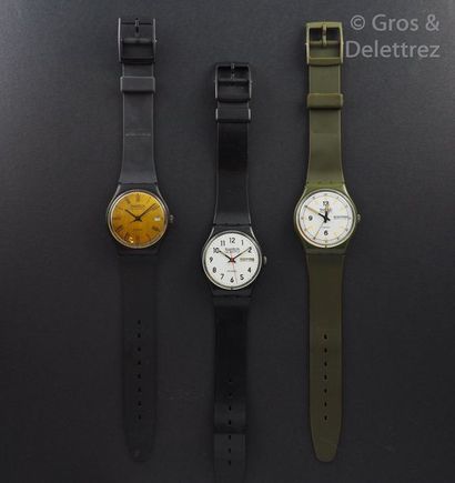 SWATCH SWATCH, lot de 3 montres comprenant les modèles suivants :

-GB 402 (Jour...