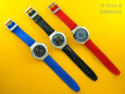 SWATCH SWATCH, lot de 3 montres comprenant les modèles suivants :

-Super blu référence...