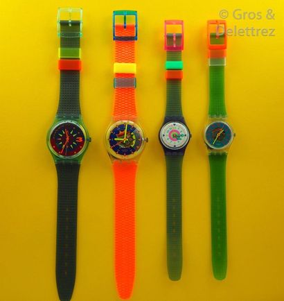 SWATCH SWATCH, lot de 4 montres comprenant les modèles suivants :

-Soleil (Bracelet...