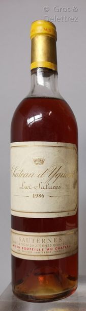 CHÂTEAU D’YQUEM 1er cru supérieur Sauternes 1986 1 bottle Slightly stained labels,...