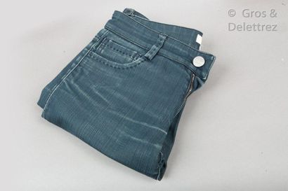 CHLOE et DIOR Lot composé d’un jean bleu T.34 et d’un pantalon en lainage noir T.40...