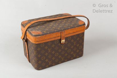 LOUIS VUITTON Vanity in Monogram canvas with "R.M" and natural leather, double zip...